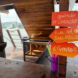 Escuna 40 até 100 pessoas 4