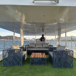 Catamarã até 65 pessoas 2