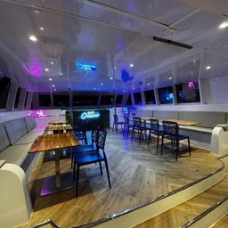 Catamarã até 65 pessoas 7