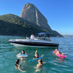 Passeio de Lancha Compartilhado OPEN BAR 1