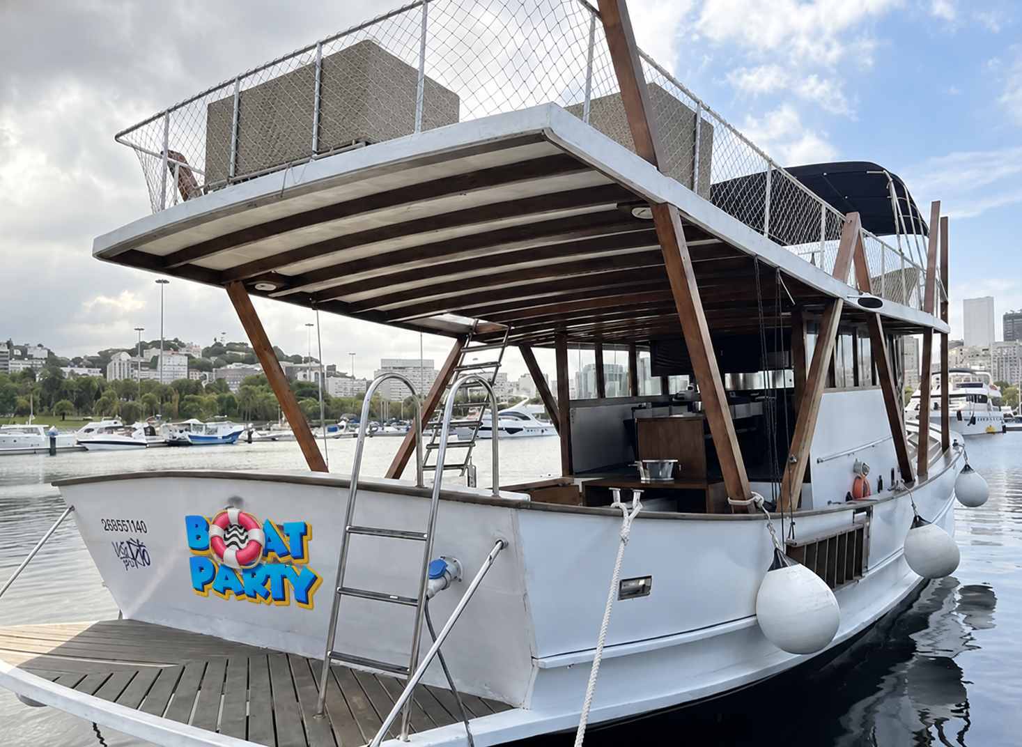 Barco Gourmet Escuna para até 40 pessoas