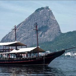 Escuna até 145 pessoas 1