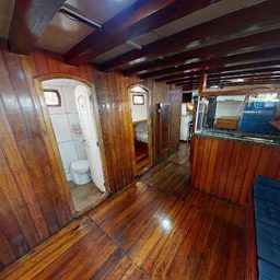 Escuna 50 até 120 pessoas 8