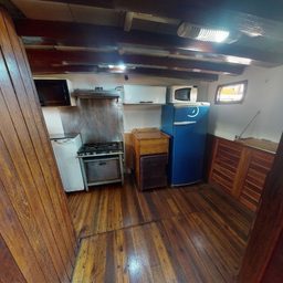 Escuna 50 até 120 pessoas 9